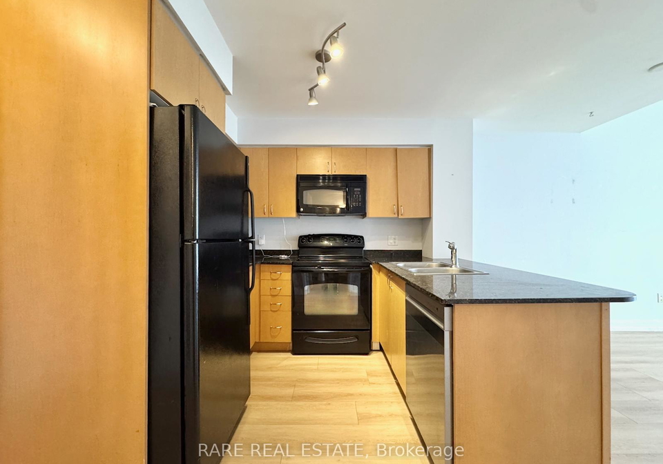 2191-yonge-street-toronto-ontario-c13086514