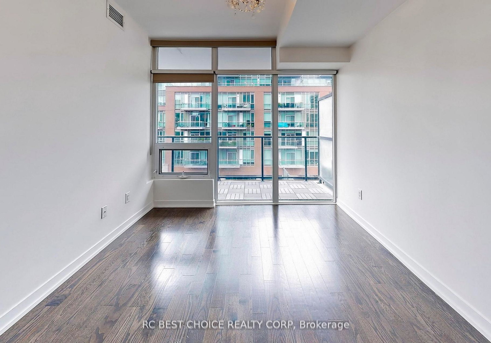105-george-street-toronto-ontario-c13086726