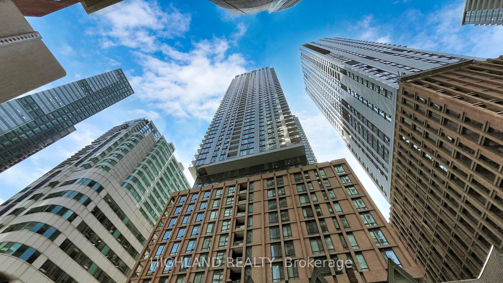 8-widmer-street-toronto-ontario-c13086774