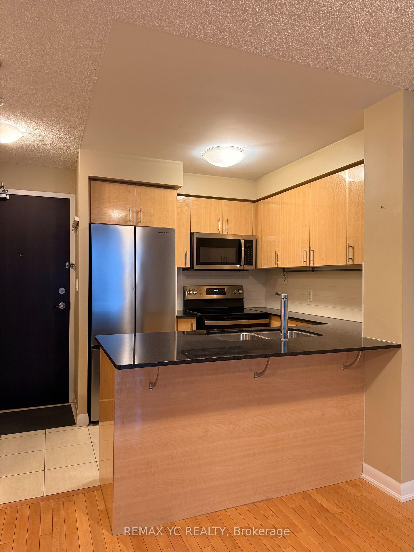 5791-yonge-street-north-york-ontario-c13086862