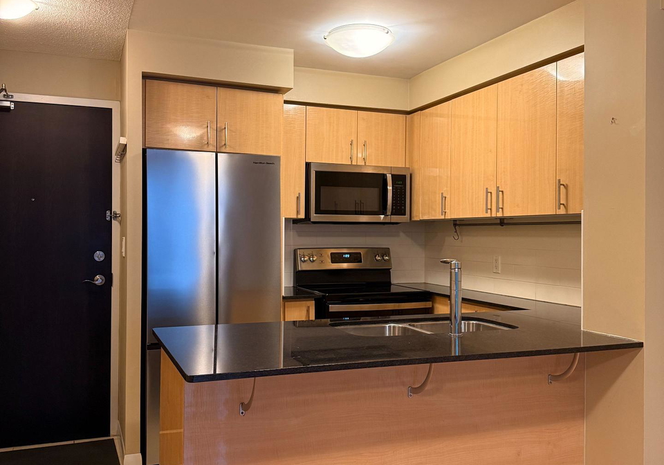 5791-yonge-street-north-york-ontario-c13086862