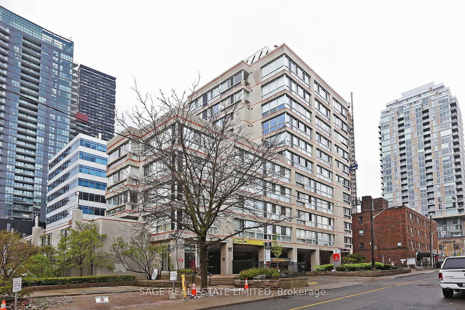7-broadway-avenue-toronto-ontario-c13086926
