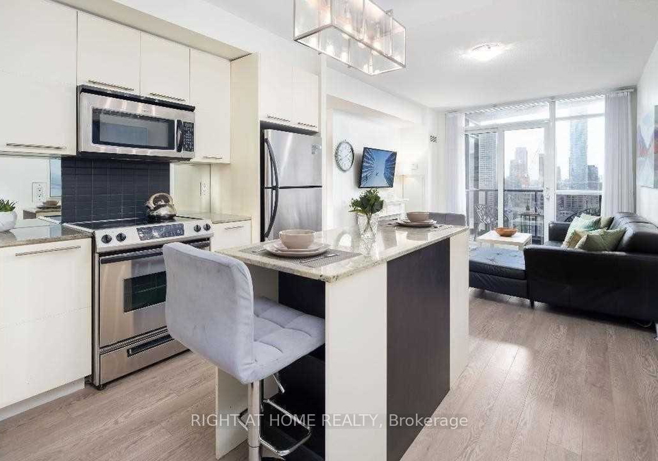 21-carlton-street-toronto-ontario-c13087586