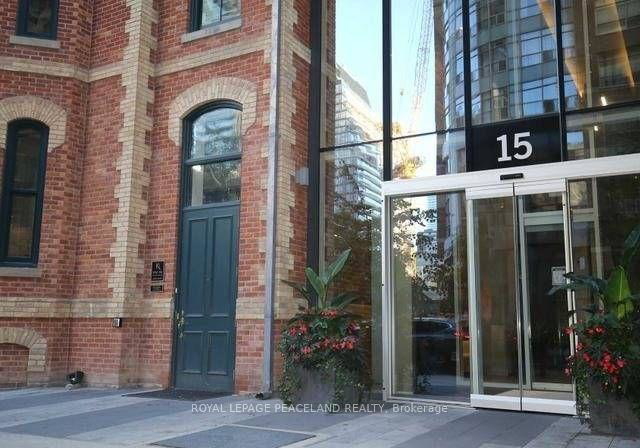 15-grenville-street-toronto-ontario-c13087962