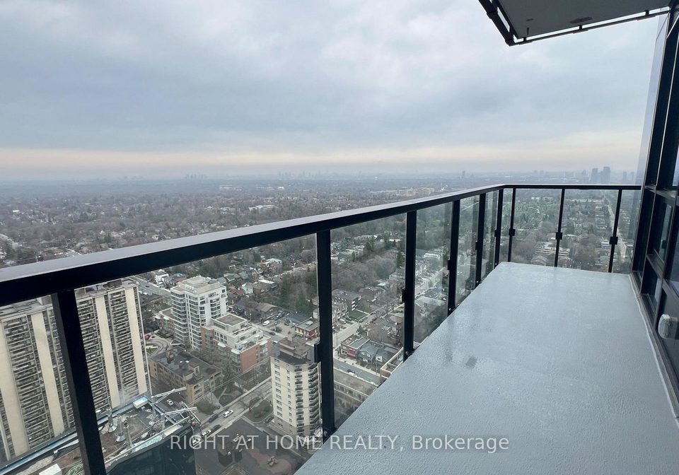110-broadway-avenue-toronto-ontario-c13088040