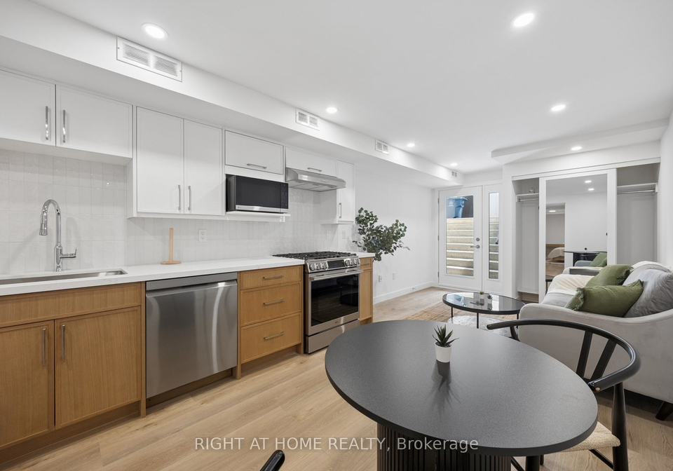 91-barton-avenue-toronto-ontario-c13088072