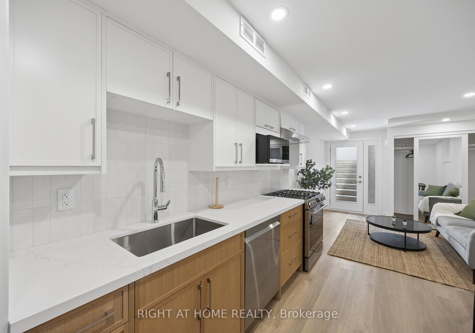 91-barton-avenue-toronto-ontario-c13088072