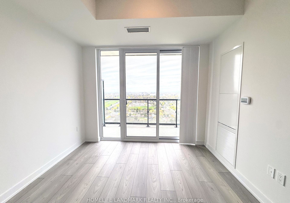 5858-yonge-street-toronto-ontario-c13088474