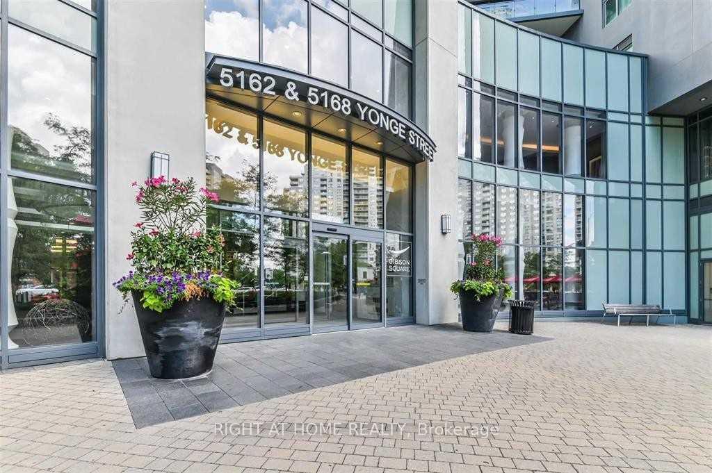 5162-yonge-street-toronto-ontario-c13088622