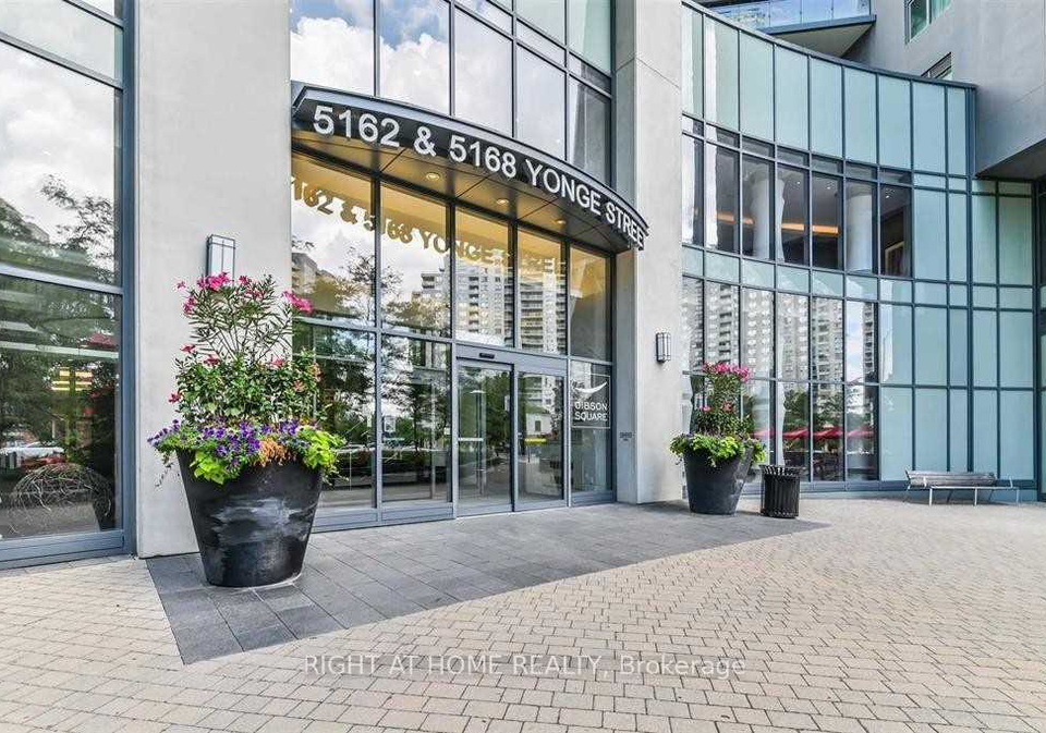 5162-yonge-street-toronto-ontario-c13088622