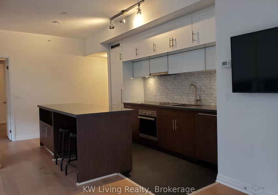 8-mercer-street-toronto-ontario-c13088966