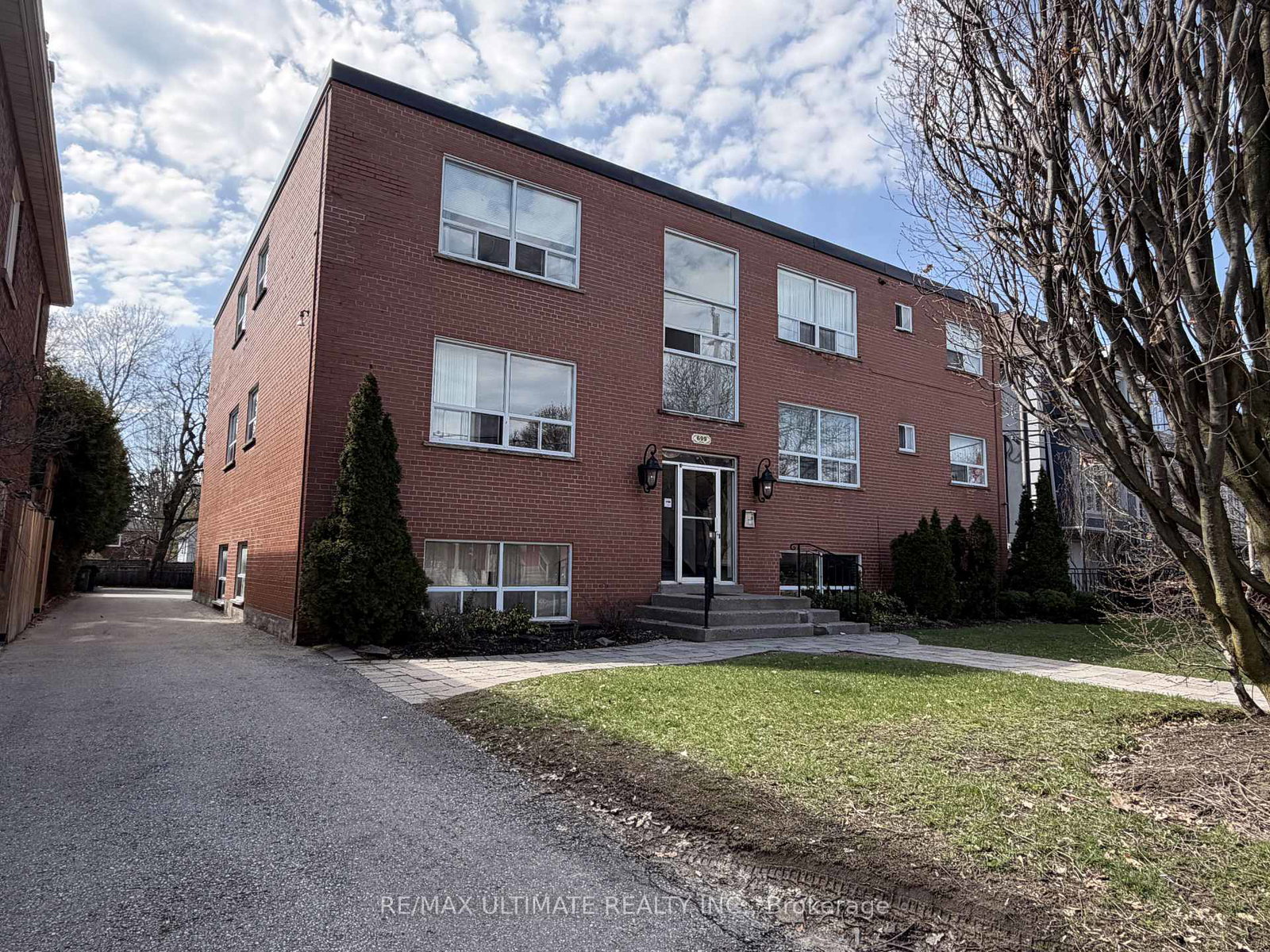 699-balliol-street-toronto-ontario-c13089256