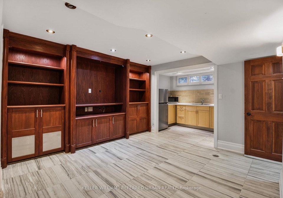 25-carscadden-drive-toronto-ontario-c13089284