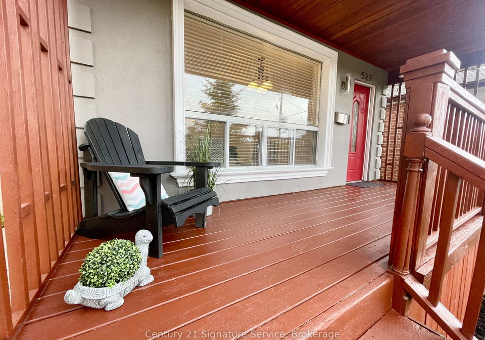 527-westmount-avenue-toronto-ontario-c13089528