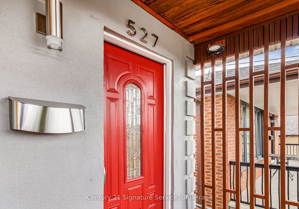 527-westmount-avenue-toronto-ontario-c13089528