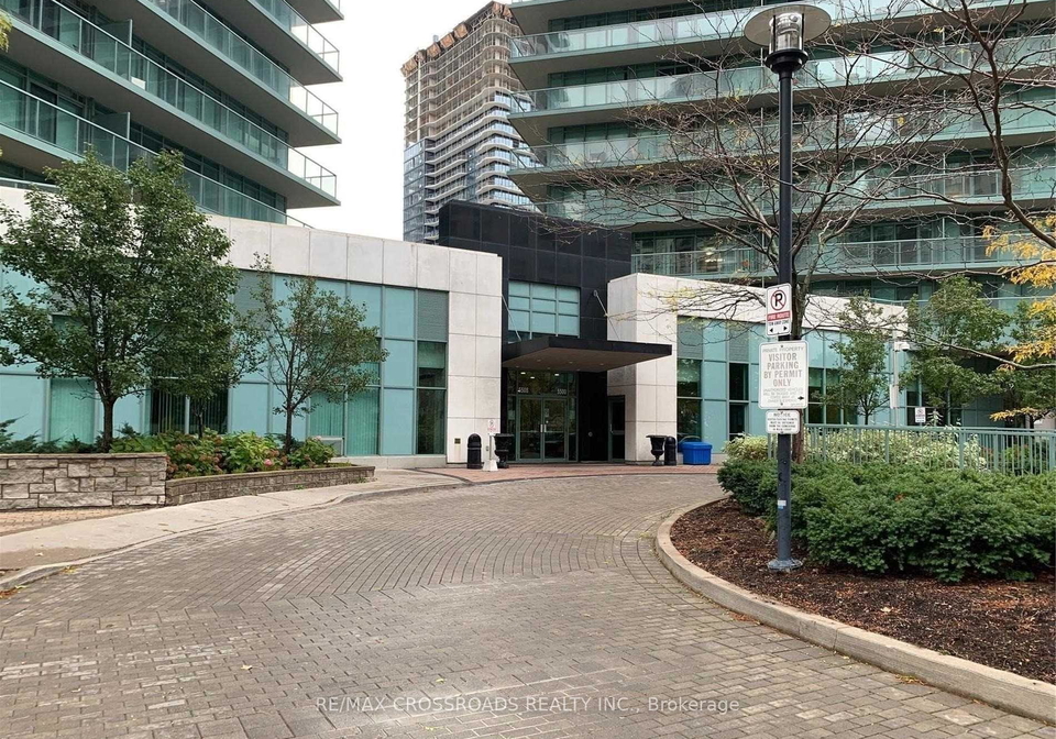 5508-yonge-street-toronto-ontario-c13089664