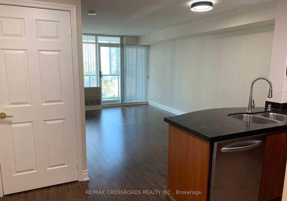 5508-yonge-street-toronto-ontario-c13089664