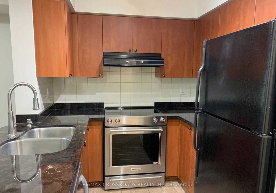 5508-yonge-street-toronto-ontario-c13089664
