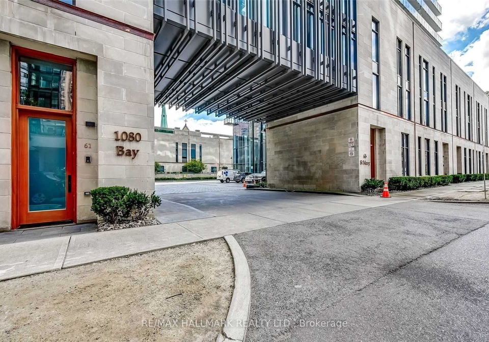 1080-bay-street-toronto-ontario-c13089758