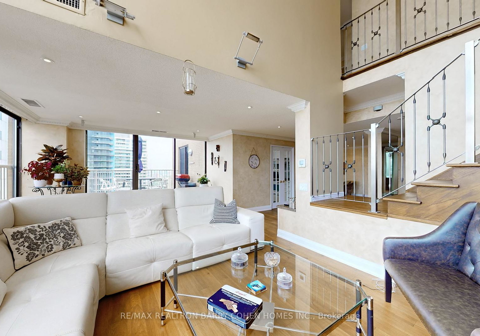 100-upper-madison-avenue-toronto-ontario-c13089806