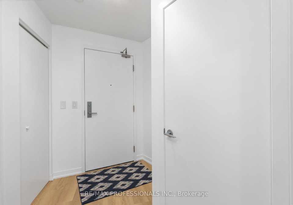 51-east-liberty-street-toronto-ontario-c13090048