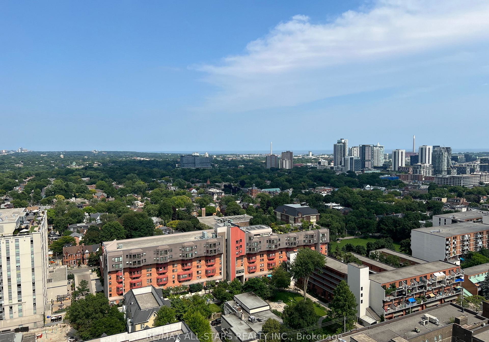 159-wellesley-street-e-toronto-ontario-c13090436