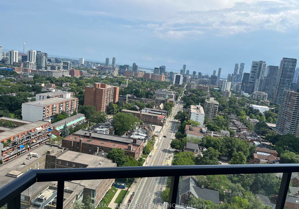 159-wellesley-street-e-toronto-ontario-c13090436