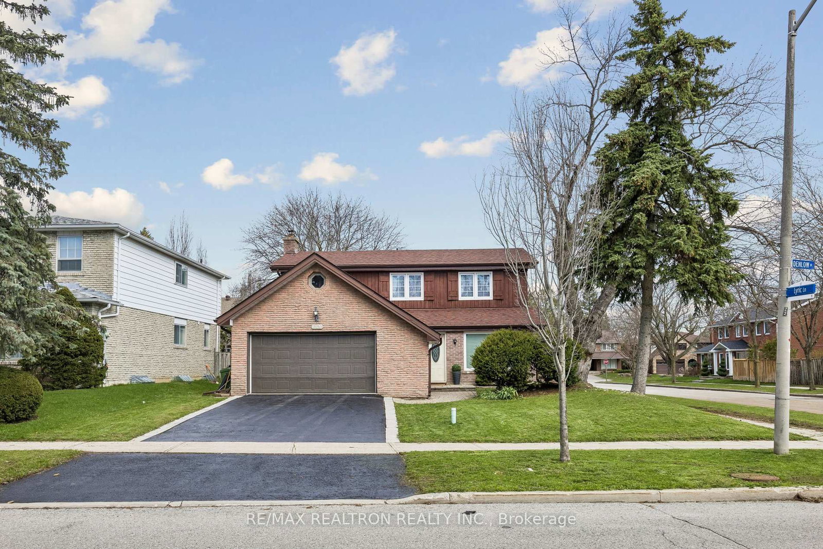 22-denlow-boulevard-north-york-ontario-c13090722