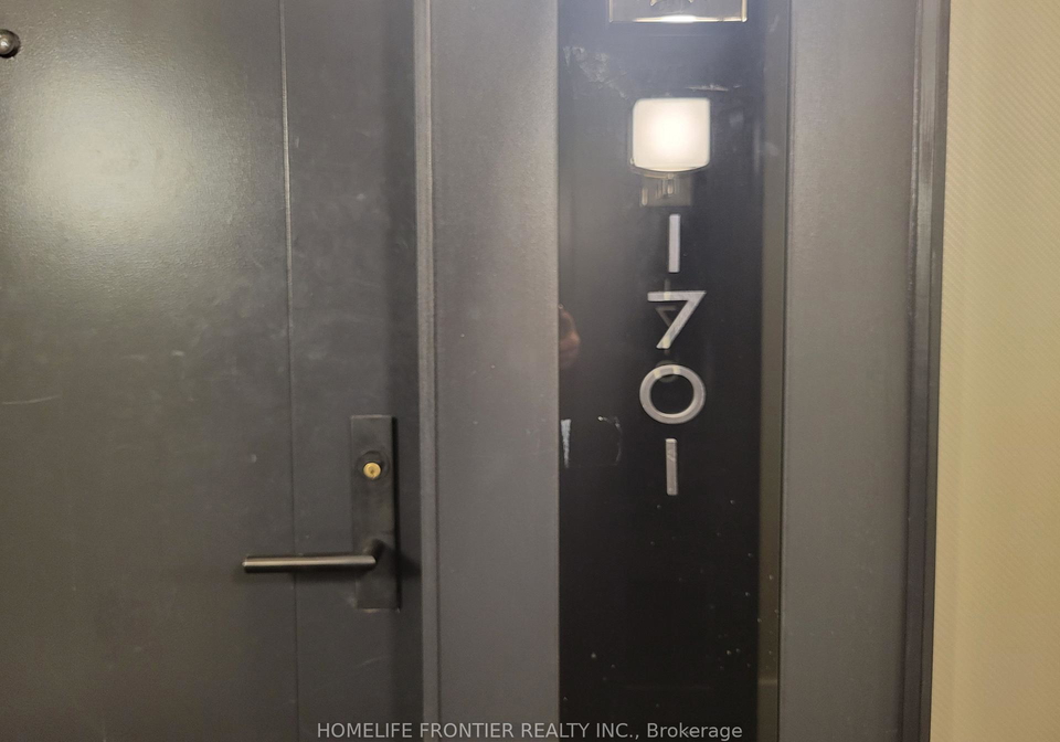 955-bay-street-toronto-ontario-c13091068