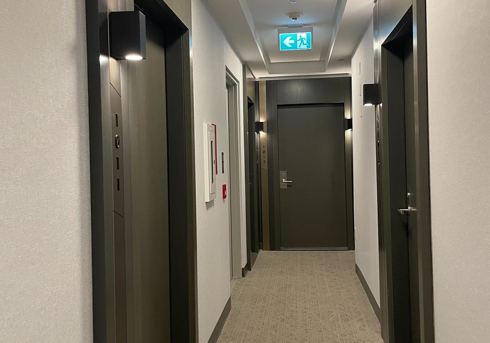 50-mccaul-street-toronto-ontario-c13091300