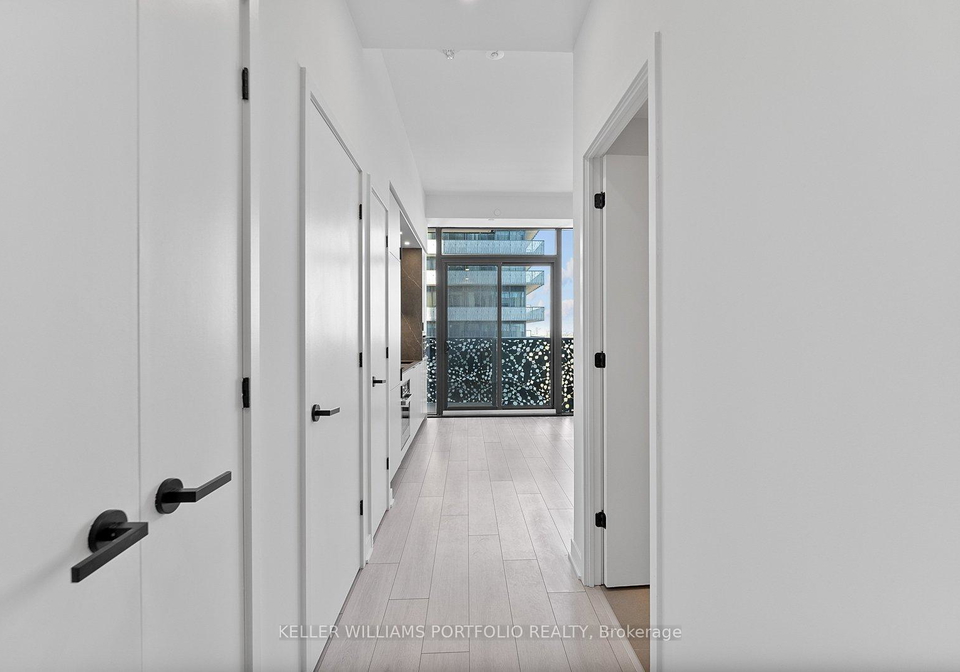 55-charles-street-e-toronto-ontario-c13091314