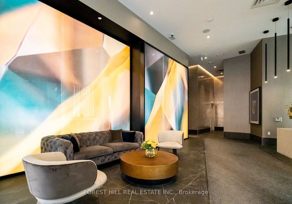 219-dundas-street-e-toronto-ontario-c13091336
