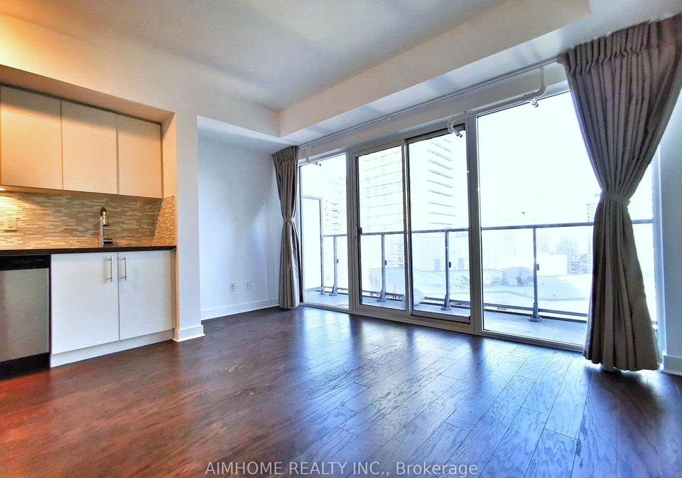 58-orchard-view-boulevard-toronto-ontario-c13091344
