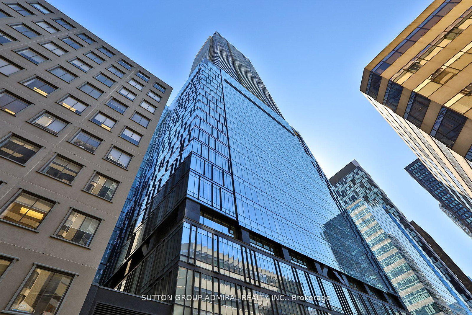 488-university-avenue-toronto-ontario-c13091370