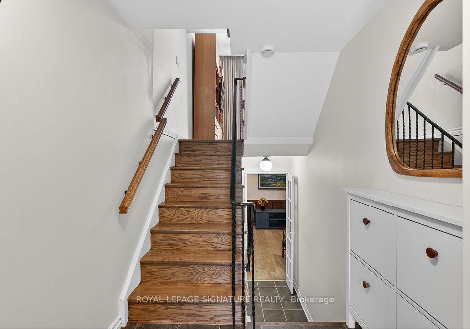 36-vicora-link-way-east-york-ontario-c13091642