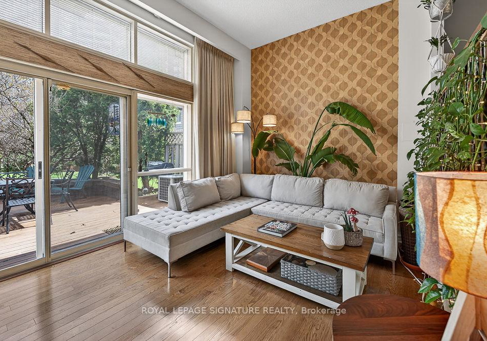 36-vicora-link-way-east-york-ontario-c13091642