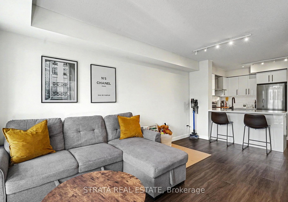 120-dallimore-circle-north-york-ontario-c13091876