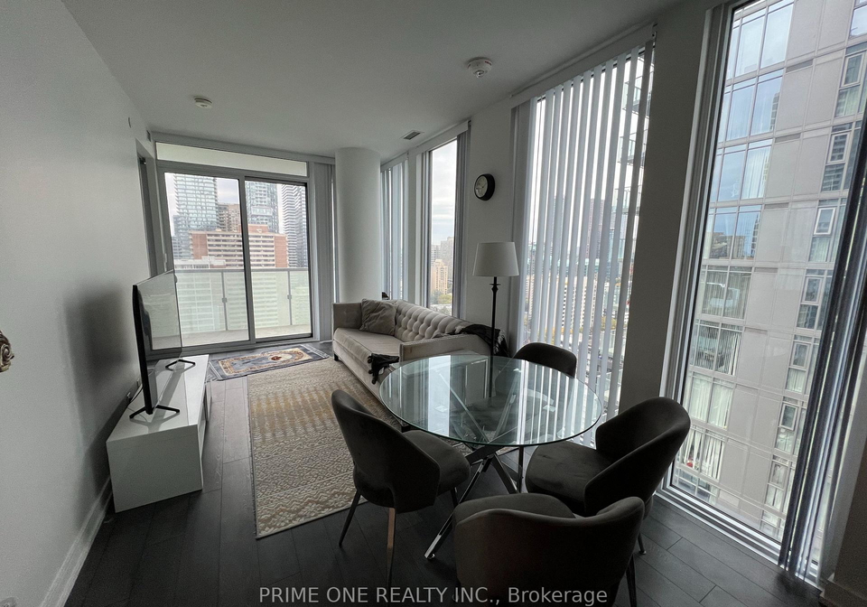 28-wellesley-street-e-toronto-ontario-c13092592