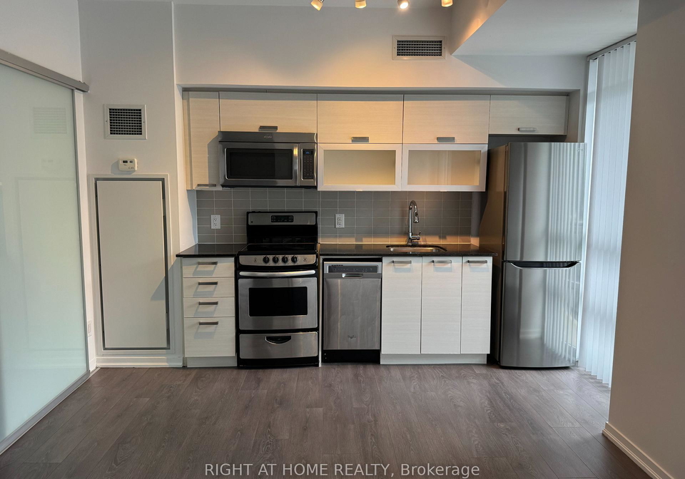 68-abell-street-toronto-ontario-c13092730