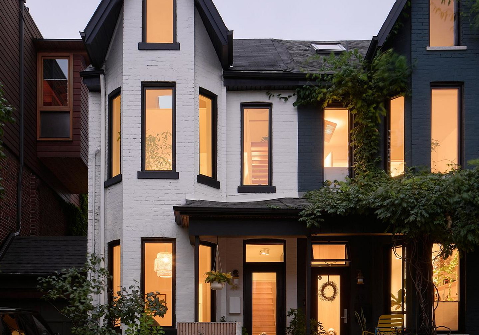41-henderson-avenue-toronto-ontario-c13092810