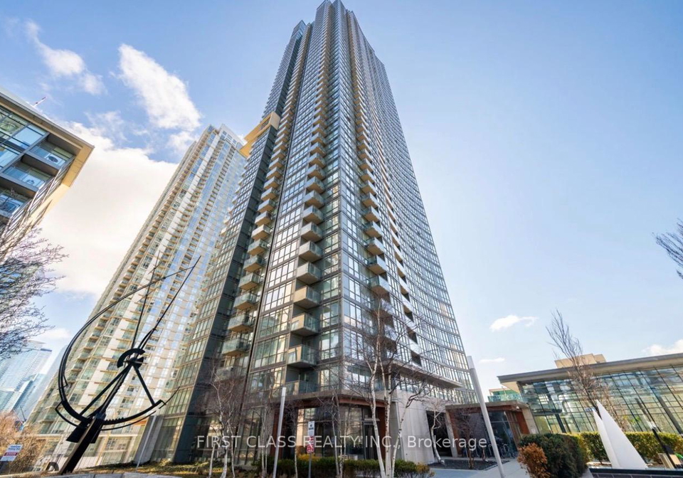 11-brunel-court-s-toronto-ontario-c13092838