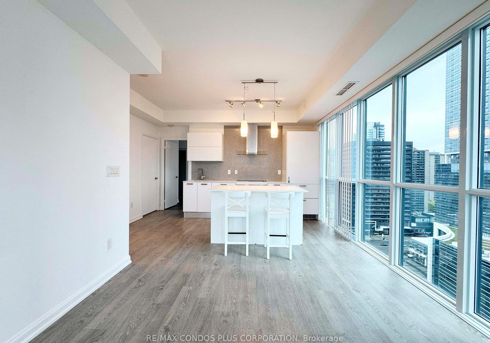 9-bogert-avenue-toronto-ontario-c13093006