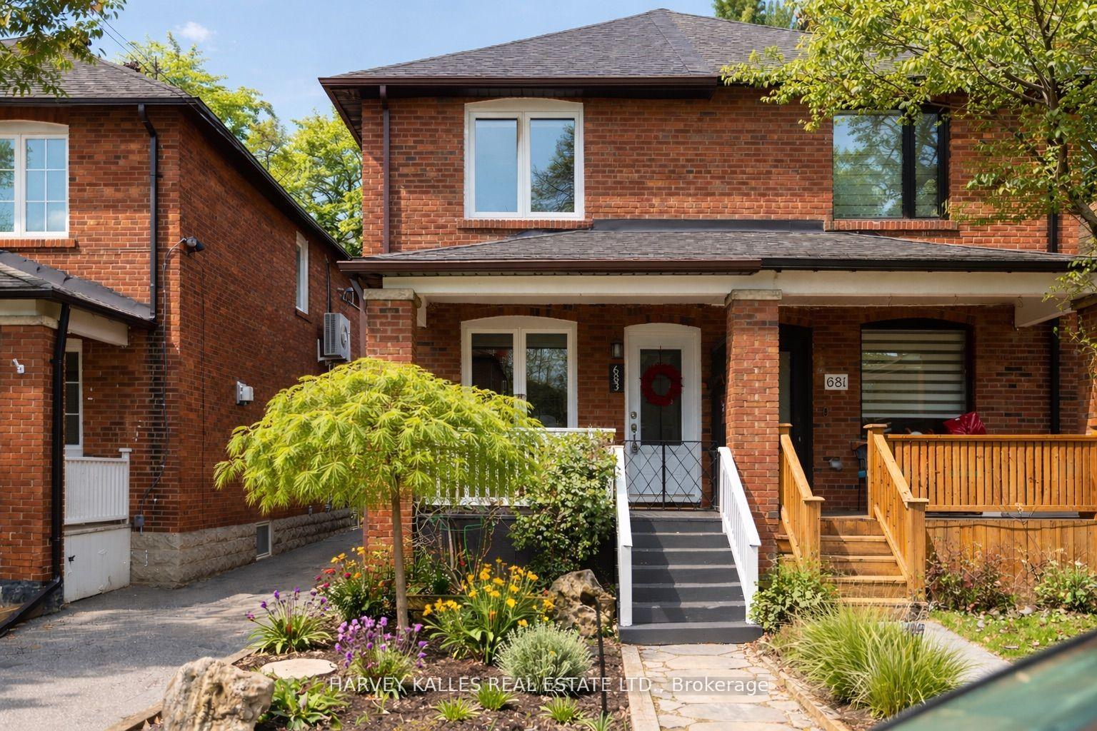 683-hillsdale-avenue-e-toronto-ontario-c13093118