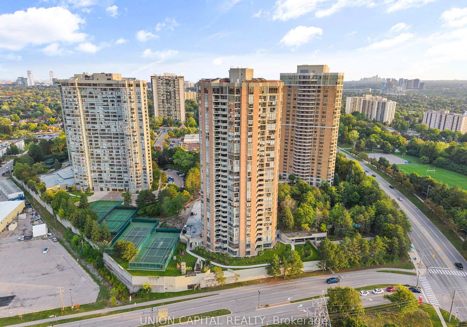 85-skymark-drive-north-york-ontario-c13093120