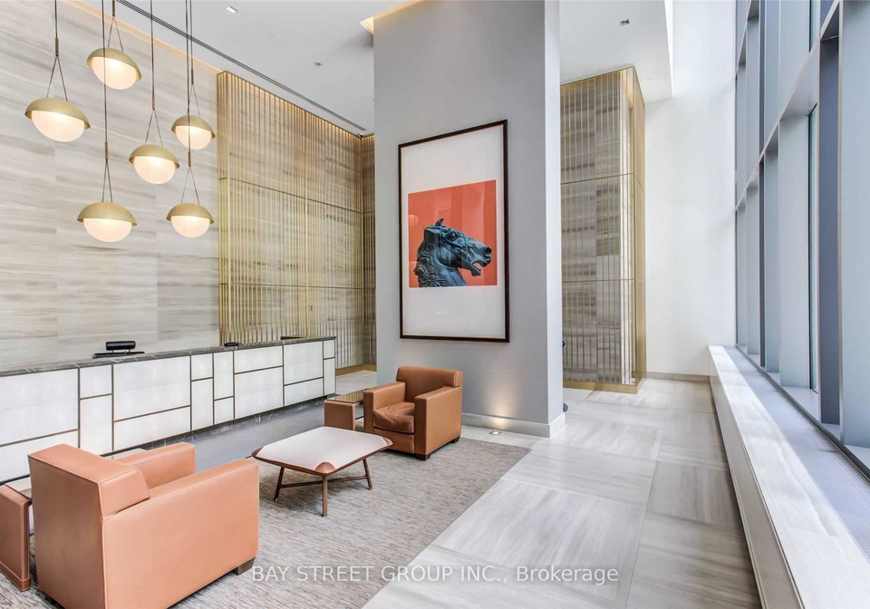 50-charles-street-e-toronto-ontario-c13093380