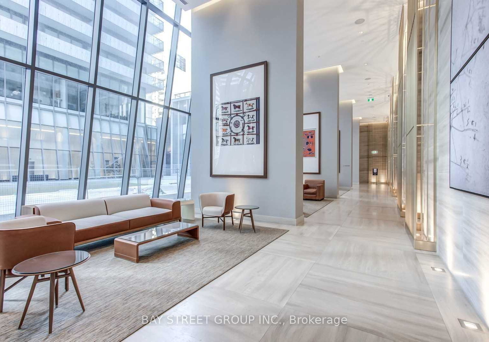 50-charles-street-e-toronto-ontario-c13093380