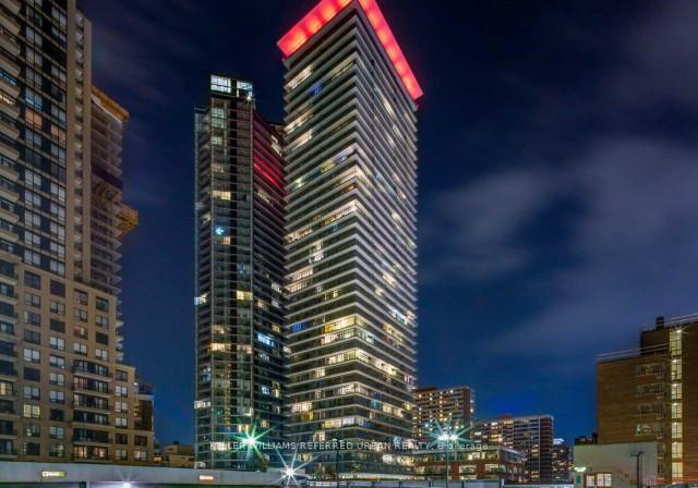 33-charles-street-e-toronto-ontario-c13093476