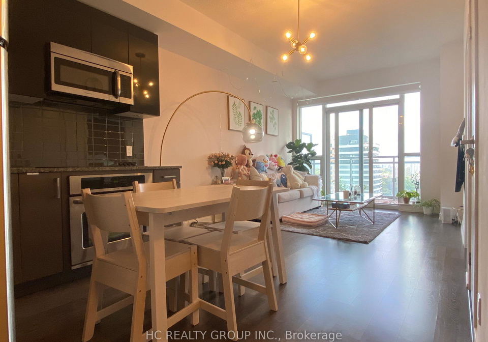 98-lillian-street-toronto-ontario-c13093832