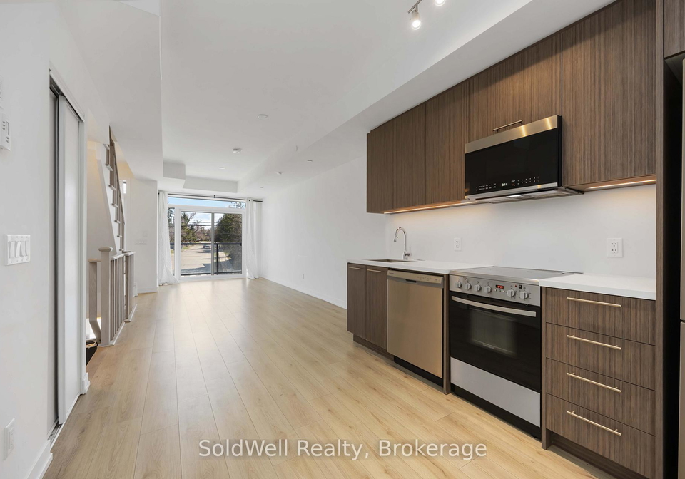 266-finch-avenue-e-north-york-ontario-c13093854