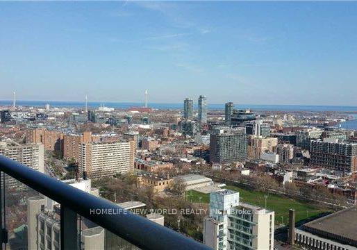159-dundas-street-e-toronto-ontario-c13093870
